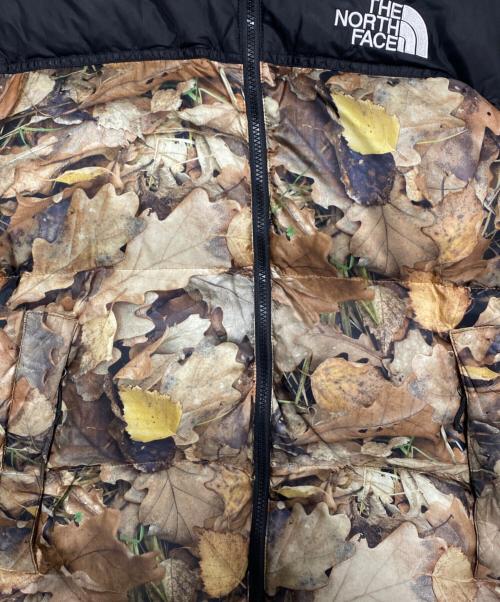 THE NORTH FACE（ザ ノース フェイス）THE NORTH FACE (ザ ノース フェイス) SUPREME (シュプリーム) LEAVES Nuptse Jacket カーキ サイズ:Mの古着・服飾アイテム