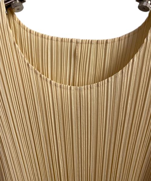 PREATS PLEASE（プリーツ プリーズ）PREATS PLEASE (プリーツ プリーズ) 7分袖ワンピース カーキ サイズ:4の古着・服飾アイテム