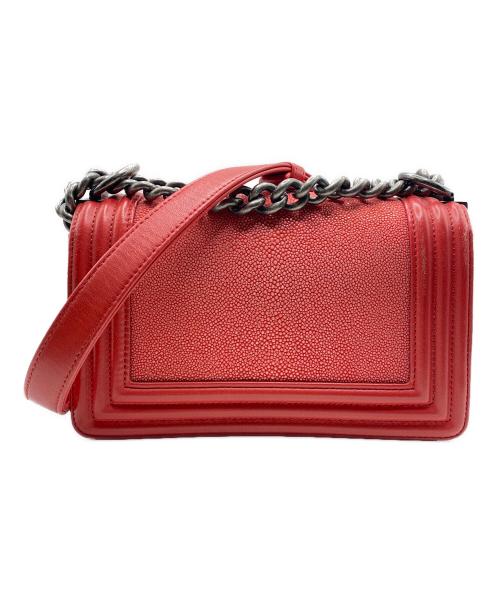 CHANEL（シャネル）CHANEL (シャネル) BOY CHANEL　チェーンショルダーバッグ レッドの古着・服飾アイテム