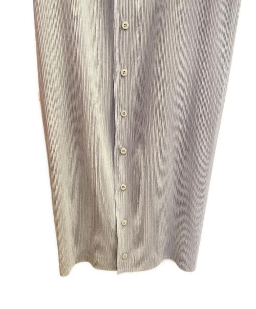 ISSEY MIYAKE（イッセイミヤケ）ISSEY MIYAKE (イッセイミヤケ) ワンピース グレー サイズ:Mの古着・服飾アイテム