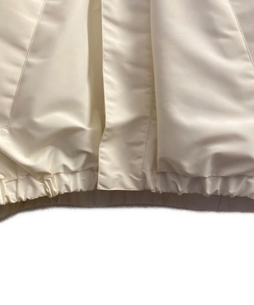 LOUIS VUITTON（ルイ ヴィトン）LOUIS VUITTON (ルイ ヴィトン) シグネチャーウィンドブレーカー ホワイト サイズ:52の古着・服飾アイテム