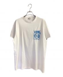 LOEWE（ロエベ）の古着「フェイクポケットアナグラムTシャツ」｜ホワイト