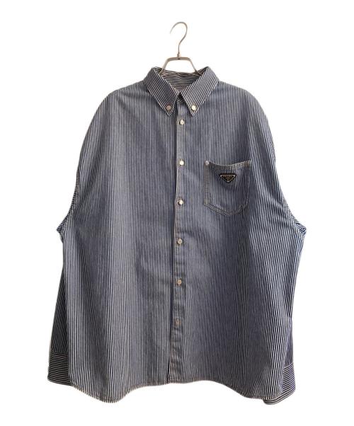 PRADA（プラダ）PRADA (プラダ) トライアングルロゴ ブルーストライプ ヒッコリーデニムシャツ ネイビー×ホワイト サイズ:Mの古着・服飾アイテム