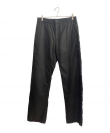 PRADA（プラダ）の古着「Re-NYLON トラックパンツ」｜ブラック