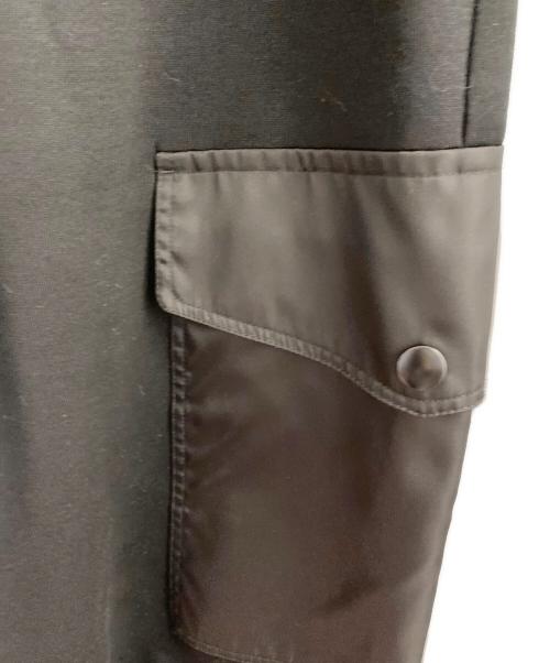 PRADA（プラダ）PRADA (プラダ) Re-Nylonディテール付 コットンフリース ジョガーパンツ ブラック サイズ:Mの古着・服飾アイテム