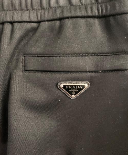 PRADA（プラダ）PRADA (プラダ) Re-Nylonディテール付 コットンフリース ジョガーパンツ ブラック サイズ:Mの古着・服飾アイテム