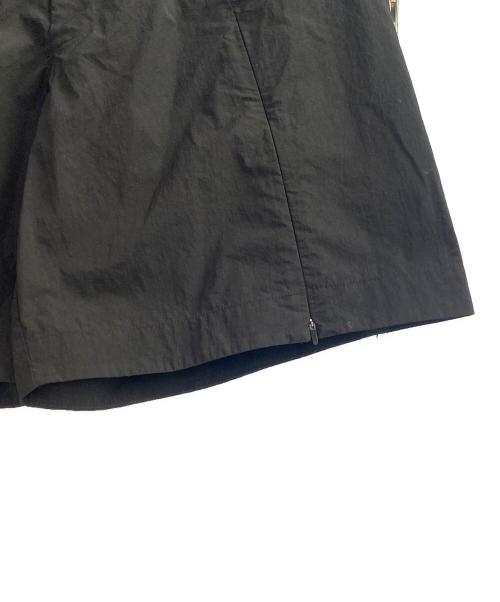 Y-3（ワイスリー）Y-3 (ワイスリー) ナイロンハーフパンツ ブラック サイズ:Ｍの古着・服飾アイテム