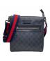 GUCCI（グッチ）の古着「GGスプリームスモールメッセンジャーバッグ」｜ブラック