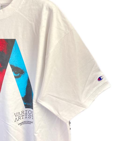 Champion（チャンピオン）Champion (チャンピオン) VARIOUS ARTISTS (ヴァリアス・アーティスト) UNDERCOVER (アンダーカバー) 半袖Tシャツ ホワイト サイズ:Ｌの古着・服飾アイテム