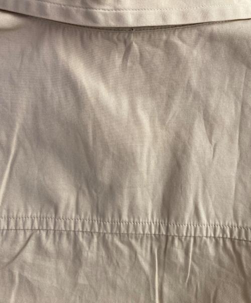 MIU MIU（ミュウミュウ）MIU MIU (ミュウミュウ) ノースリーブシャツ ベージュ サイズ:40の古着・服飾アイテム