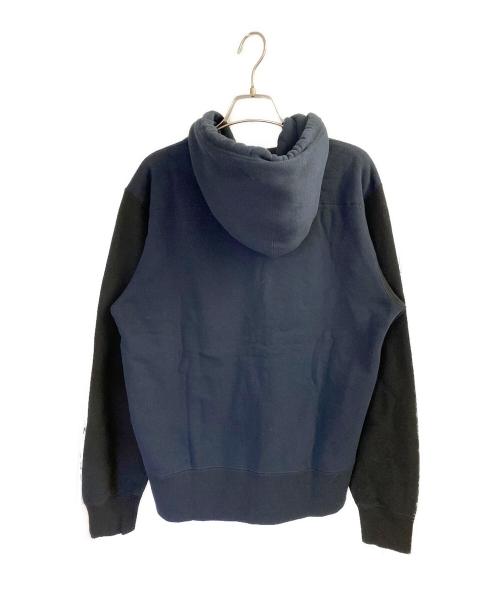 COMME des GARCONS HOMME（コムデギャルソン オム）COMME des GARCONS HOMME (コムデギャルソン オム)  胸刺繍 袖切替 ジップ パーカー ブラック×ネイビー サイズ:Mの古着・服飾アイテム