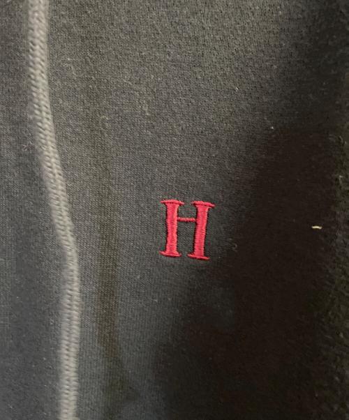 COMME des GARCONS HOMME（コムデギャルソン オム）COMME des GARCONS HOMME (コムデギャルソン オム)  胸刺繍 袖切替 ジップ パーカー ブラック×ネイビー サイズ:Mの古着・服飾アイテム