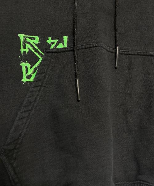 OFFWHITE（オフホワイト）OFFWHITE (オフホワイト) スプレーロゴパーカー ブラック サイズ:Sの古着・服飾アイテム