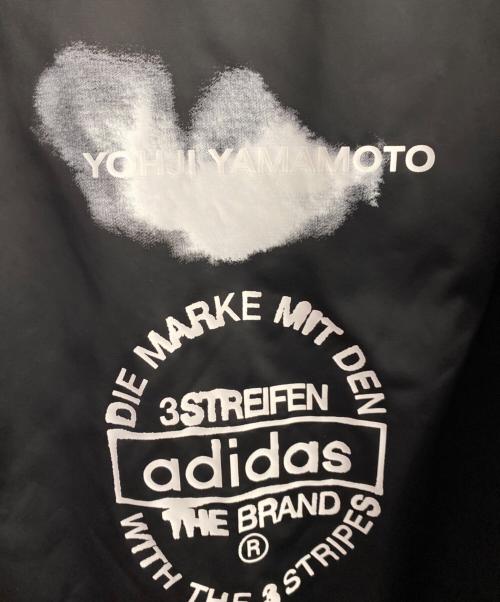 Y-3（ワイスリー）Y-3 (ワイスリー) グラフィック コーチジャケット ブラック サイズ:Mの古着・服飾アイテム