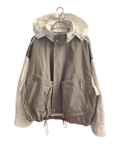 GIVENCHY（ジバンシィ）GIVENCHY (ジバンシィ) ナイロンジャケット ライトグレー×ホワイト サイズ:38の古着・服飾アイテム