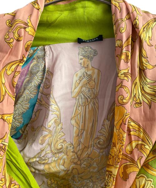 VERSACE（ヴェルサーチェ）VERSACE (ヴェルサーチェ) バロック総柄ブラウス マルチカラー サイズ:38の古着・服飾アイテム