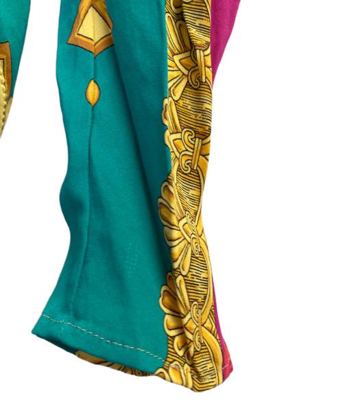 VERSACE（ヴェルサーチェ）VERSACE (ヴェルサーチェ) バロック総柄ブラウス マルチカラー サイズ:38の古着・服飾アイテム