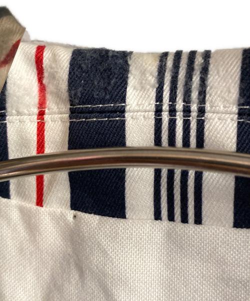 MONCLER GAMME BLEU（モンクレール ガム ブルー）MONCLER GAMME BLEU (モンクレール ガム ブルー) テーラードジャケット ホワイトの古着・服飾アイテム