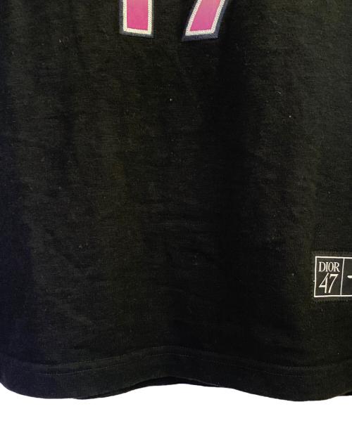 Dior（ディオール）Dior (ディオール) Louis Hamilton (ルイス・ハミルトン) Tシャツ ブラック×ピンク サイズ:Ｍの古着・服飾アイテム