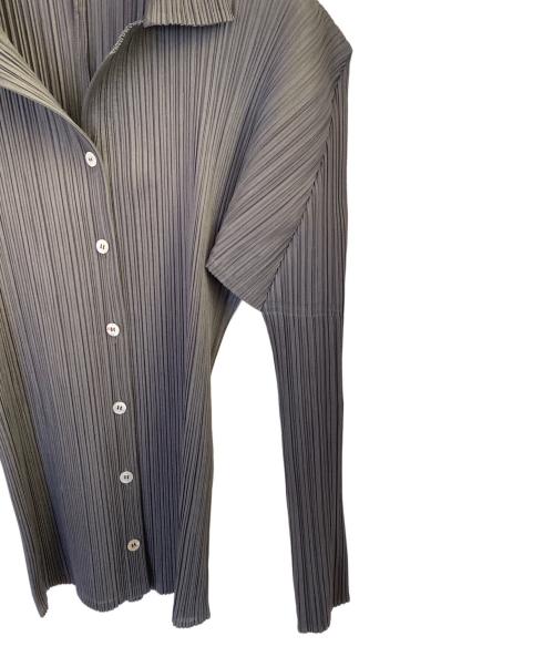 PLEATS PLEASE（プリーツプリーズ）PLEATS PLEASE (プリーツプリーズ) プリーツ長袖シャツ グレー サイズ:3の古着・服飾アイテム