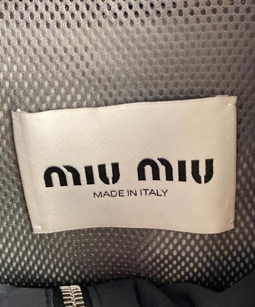 MIU MIU（ミュウミュウ）MIU MIU (ミュウミュウ) ジプアップブルゾン グレー×ブラック サイズ:36の古着・服飾アイテム