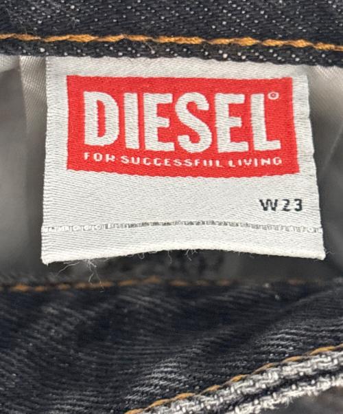 DIESEL（ディーゼル）DIESEL (ディーゼル) Relaxed Jeans グレー サイズ:23の古着・服飾アイテム