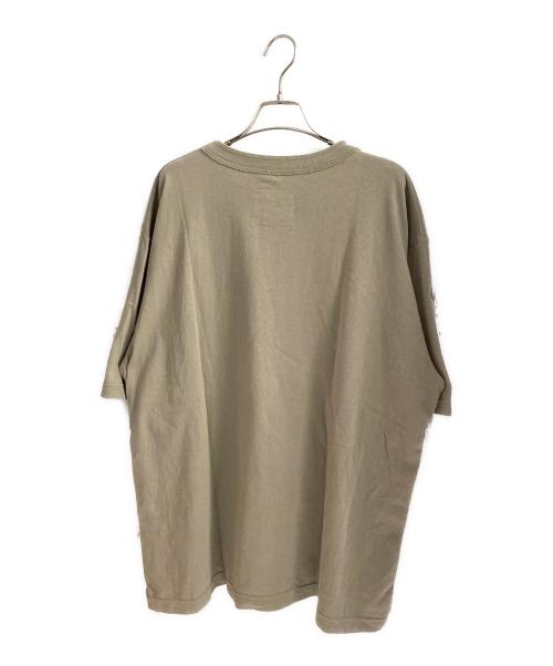 sacai（サカイ）sacai (サカイ) Eric Haze Patch T-Shirt  カーキ サイズ:4の古着・服飾アイテム