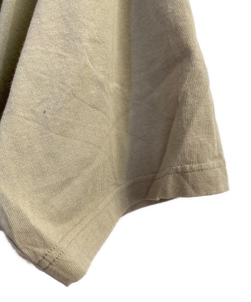 sacai（サカイ）sacai (サカイ) Eric Haze Patch T-Shirt  カーキ サイズ:4の古着・服飾アイテム