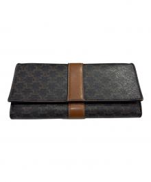 CELINE（セリーヌ）の古着「トリオンフ キャンバス ラージフラップウォレット」｜ブラウン