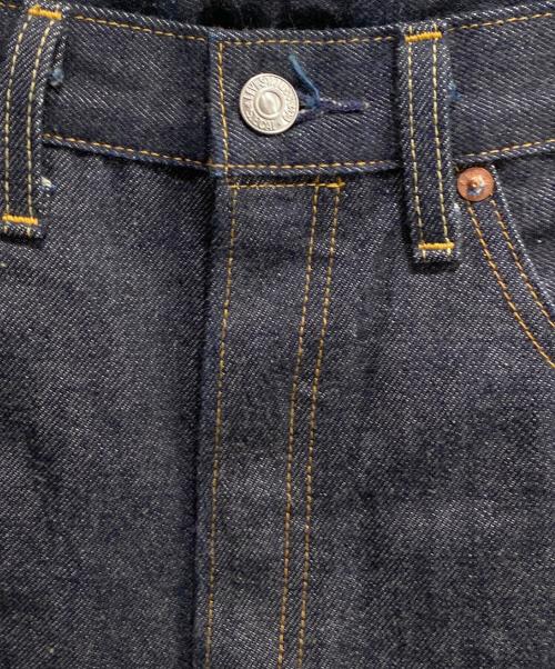 LEVI'S（リーバイス）LEVI'S (リーバイス) ヴィンテージ　クロージング デニムパンツ インディゴ サイズ:W32L34の古着・服飾アイテム