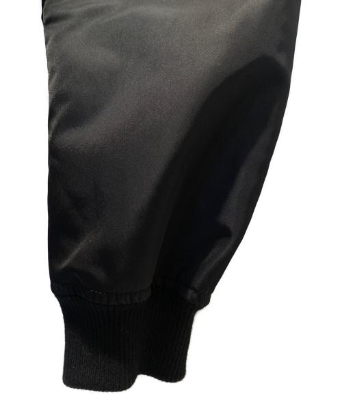 VALENTINO（ヴァレンティノ）VALENTINO (ヴァレンティノ) ロックスタッズ MA-1 ブラック サイズ:XLの古着・服飾アイテム