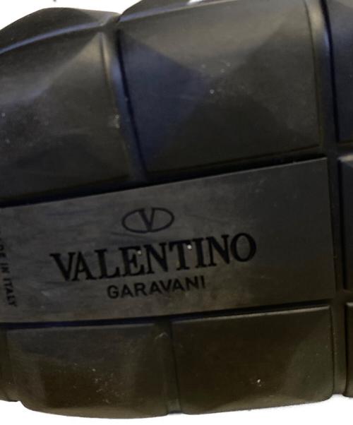 VALENTINO GARAVANI（ヴァレンティノ・ガラヴァーニ）VALENTINO GARAVANI (ヴァレンティノ・ガラヴァーニ) ローマンスタッズタートルサンダル ブラック サイズ:42の古着・服飾アイテム