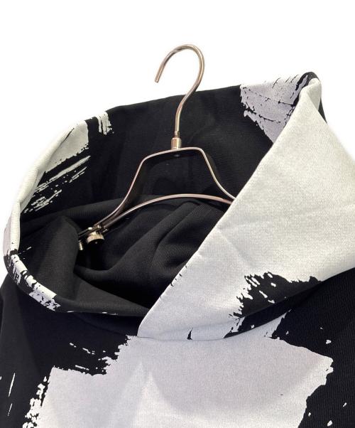 Maison Margiela（メゾンマルジェラ）Maison Margiela (メゾンマルジェラ) 20AW グラフィックカレンダーロゴプルオーバーフーディー ブラック×ホワイト サイズ:48の古着・服飾アイテム