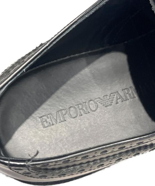 EMPORIO ARMANI（エンポリオ アルマーニ）EMPORIO ARMANI (エンポリオ アルマーニ) ファー付 メダリオン ダービーシューズ ブラック サイズ:6の古着・服飾アイテム