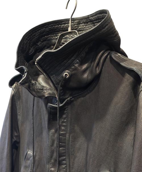 ISAMU KATAYAMA BACKLASH（イサムカタヤマ・バックラッシュ）ISAMU KATAYAMA BACKLASH (イサムカタヤマ・バックラッシュ) ゴートタンニン製品染め レザーモッズコート ブラック サイズ:Lの古着・服飾アイテム