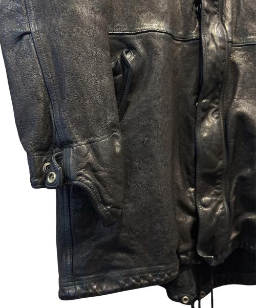 ISAMU KATAYAMA BACKLASH（イサムカタヤマ・バックラッシュ）ISAMU KATAYAMA BACKLASH (イサムカタヤマ・バックラッシュ) ゴートタンニン製品染め レザーモッズコート ブラック サイズ:Lの古着・服飾アイテム