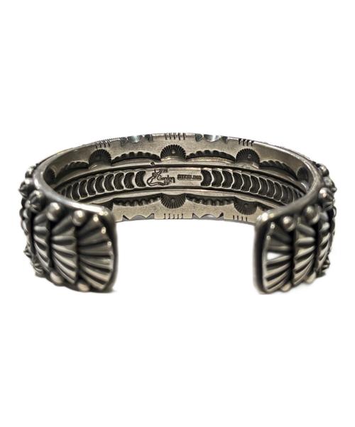 Navajo（ナバホ）NAVAJO (ナバホ) Delbert Gordon ターコイズバングル シルバーの古着・服飾アイテム