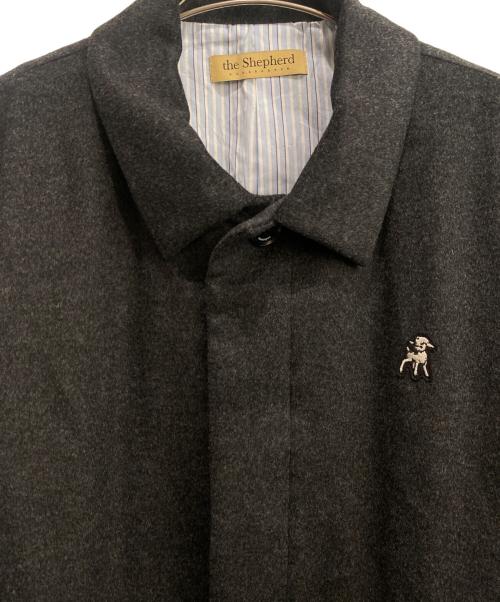 The shepherd UNDERCOVER（ザシェパード アンダーカバー）The shepherd UNDERCOVER (ザシェパード アンダーカバー) カシミヤウールコート グレー サイズ:4の古着・服飾アイテム
