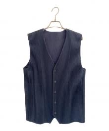 HOMME PLISSE ISSEY MIYAKE（オム プリッセ イッセイ ミヤケ）の古着「プリーツベスト」｜ネイビー