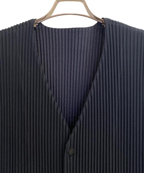 HOMME PLISSE ISSEY MIYAKE（オム プリッセ イッセイ ミヤケ）HOMME PLISSE ISSEY MIYAKE (オム プリッセ イッセイ ミヤケ) プリーツベスト ネイビー サイズ:3の古着・服飾アイテム