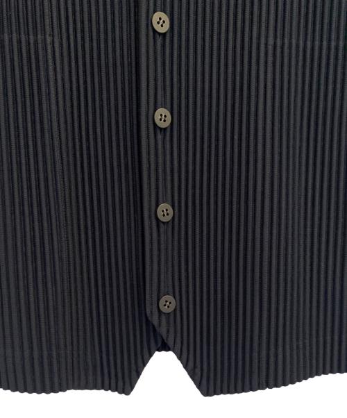 HOMME PLISSE ISSEY MIYAKE（オム プリッセ イッセイ ミヤケ）HOMME PLISSE ISSEY MIYAKE (オム プリッセ イッセイ ミヤケ) プリーツベスト ネイビー サイズ:3の古着・服飾アイテム
