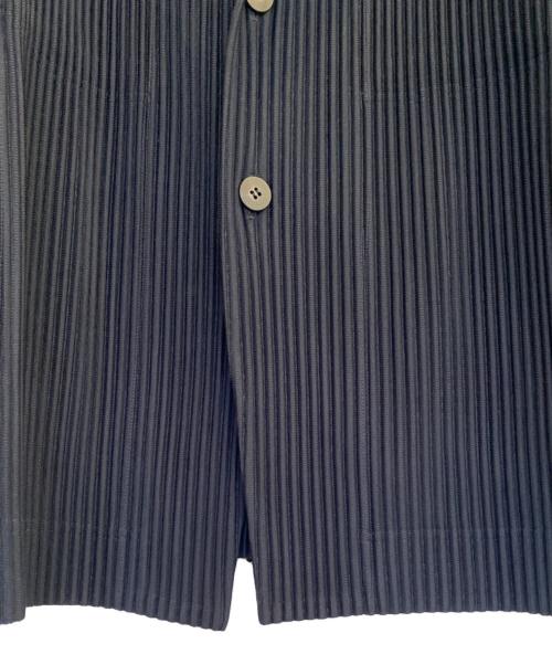 HOMME PLISSE ISSEY MIYAKE（オム プリッセ イッセイ ミヤケ）HOMME PLISSE ISSEY MIYAKE (オム プリッセ イッセイ ミヤケ) プリーツテーラードジャケット ネイビー サイズ:2の古着・服飾アイテム