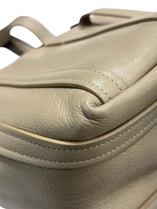 BALENCIAGA（バレンシアガ）BALENCIAGA (バレンシアガ) エブリデイノースサウスショルダーバッグ キャラメル サイズ:-の古着・服飾アイテム
