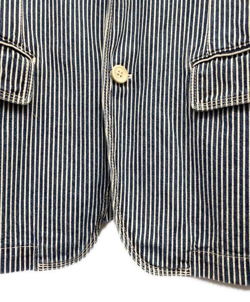 COMME des GARCONS HOMME（コムデギャルソン オム）COMME des GARCONS HOMME (コムデギャルソン オム) ヒッコリーストライプテーラードジャケット ホワイト×ネイビー サイズ:SSの古着・服飾アイテム