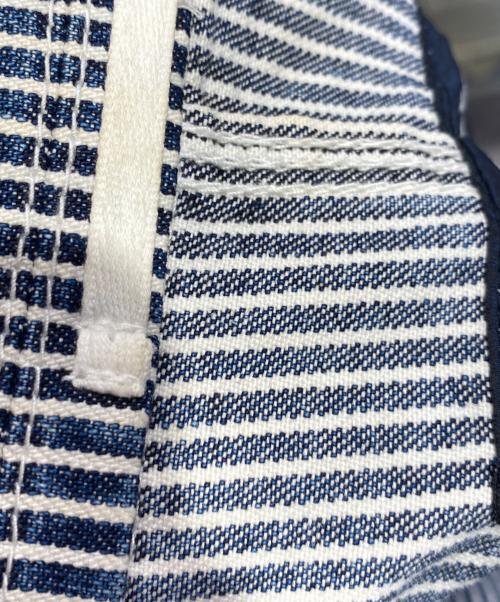 COMME des GARCONS HOMME（コムデギャルソン オム）COMME des GARCONS HOMME (コムデギャルソン オム) ヒッコリーストライプテーラードジャケット ホワイト×ネイビー サイズ:SSの古着・服飾アイテム