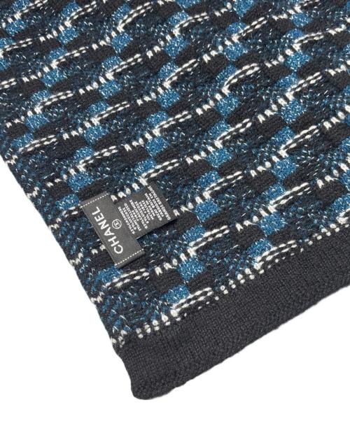 CHANEL（シャネル）CHANEL (シャネル) ココマークラメ カシミヤロングストール ブルー×ブラック サイズ:186.0cm×31.0cmの古着・服飾アイテム