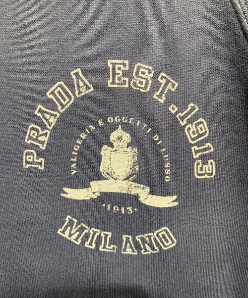 PRADA（プラダ）PRADA (プラダ) カレッジロゴ風 ヴィンテージ加工 コットンフリース フーディー ネイビー サイズ:XLの古着・服飾アイテム