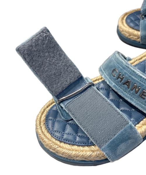 CHANEL（シャネル）CHANEL (シャネル) ココマーク エスパドリーユ・フラットスライドサンダル ブルー×ベージュ サイズ:37Cの古着・服飾アイテム