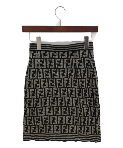 FENDI（フェンディ）FENDI (フェンディ) ニットスカート グレー サイズ:36 ズッカ柄の古着・服飾アイテム