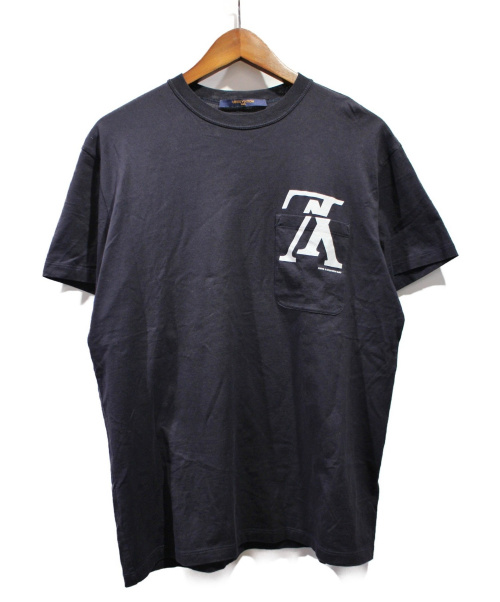 LOUIS VUITTON（ルイ ヴィトン）LOUIS VUITTON (ルイヴィトン) Upside Down Logo Pocket Tee ネイビー サイズ:XSの古着・服飾アイテム